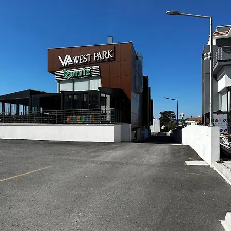 West Park, Kyrenia * Kerínia
